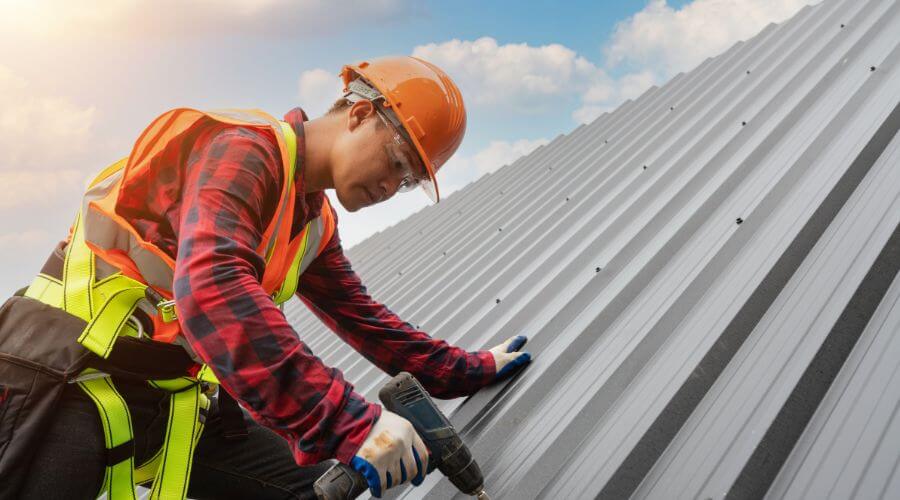 GAF certified roofer in Kaneville, IL